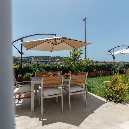 Apartments Flora טרוגיר מראה חיצוני תמונה