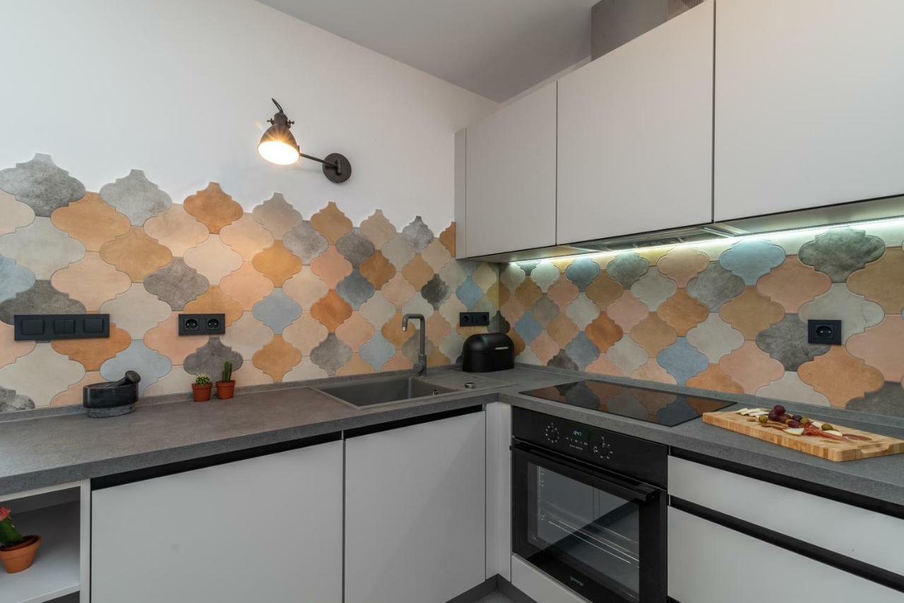 Apartments Flora טרוגיר מראה חיצוני תמונה
