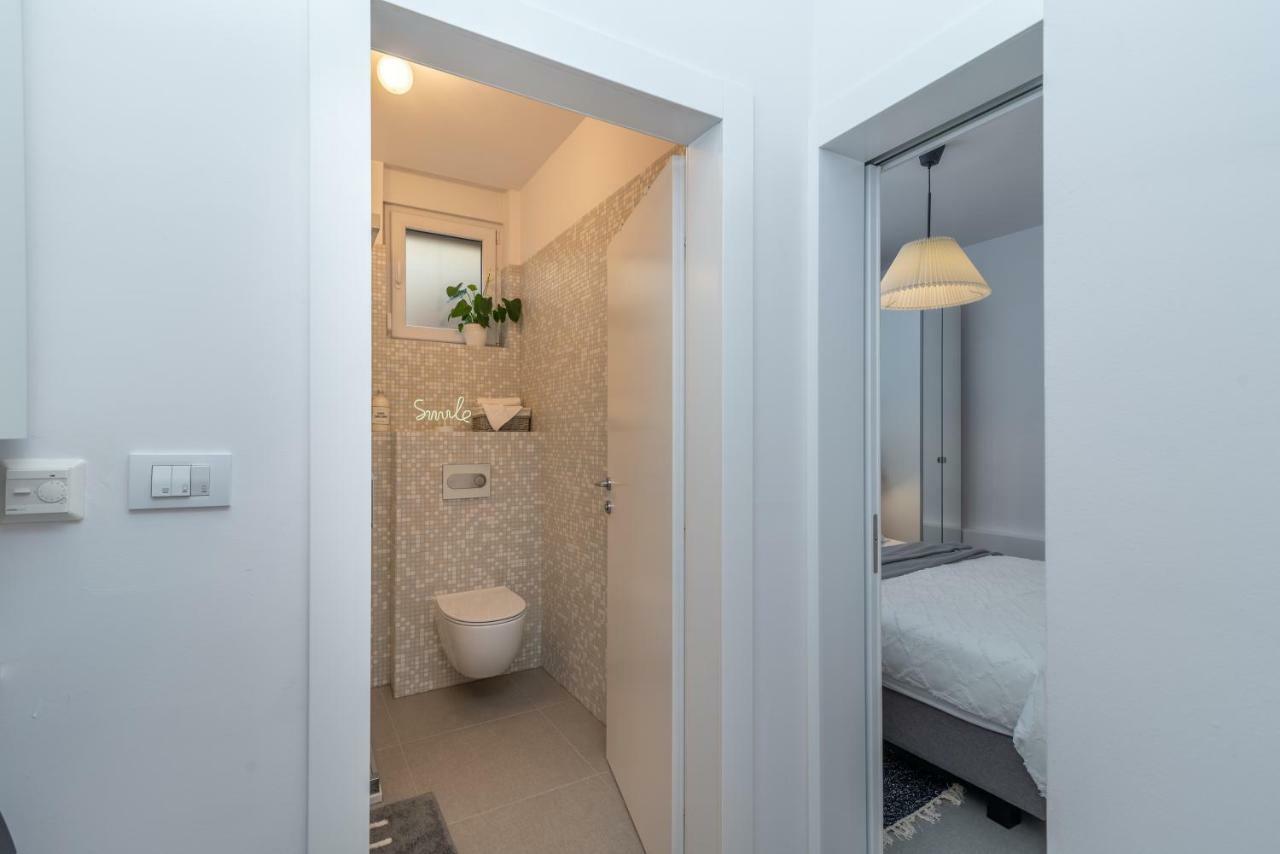 Apartments Flora טרוגיר מראה חיצוני תמונה